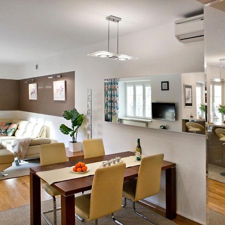 Nowy Swiat 55 By P&O Serviced Apartments Warschau Buitenkant foto