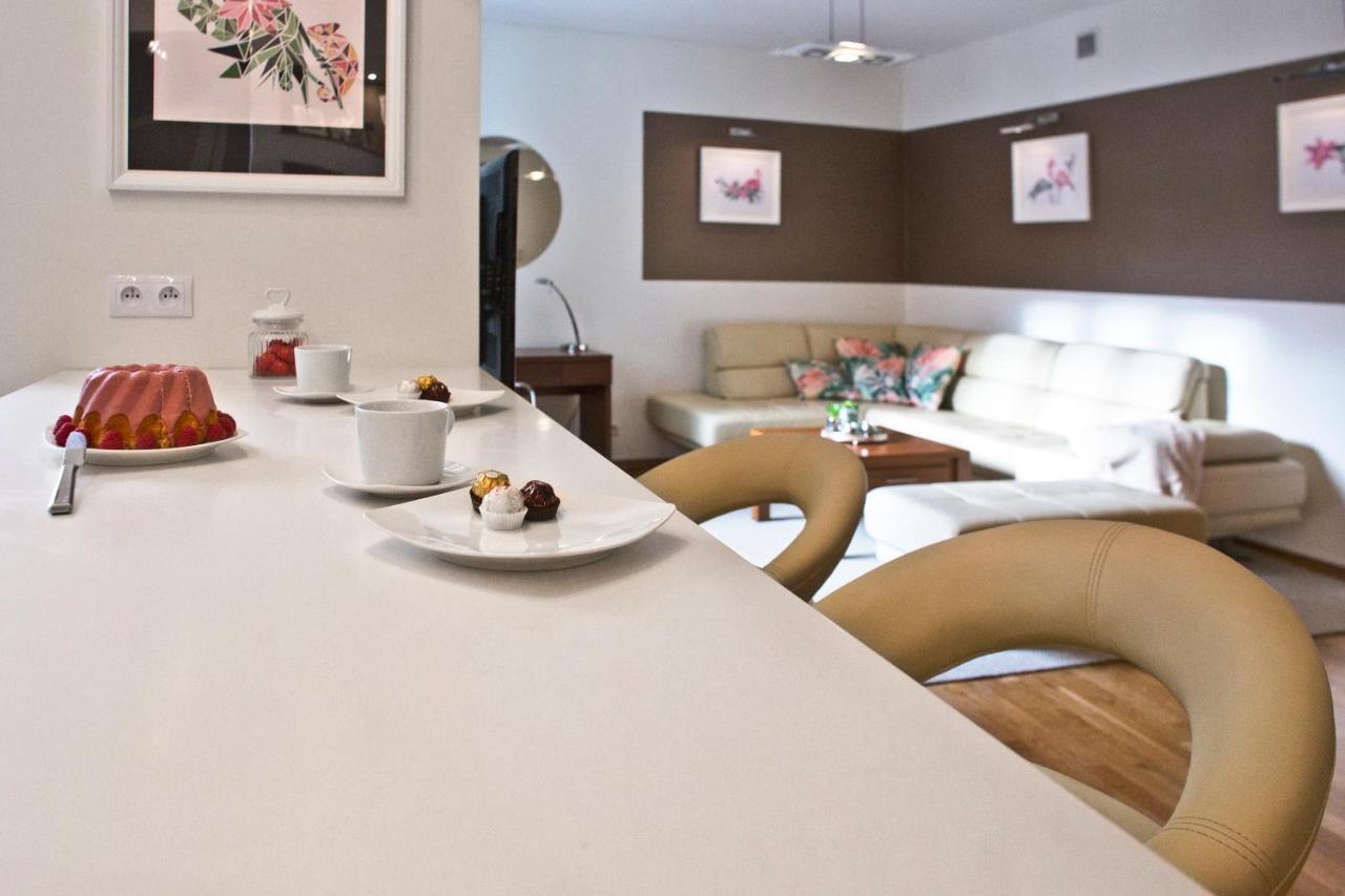 Nowy Swiat 55 By P&O Serviced Apartments Warschau Buitenkant foto